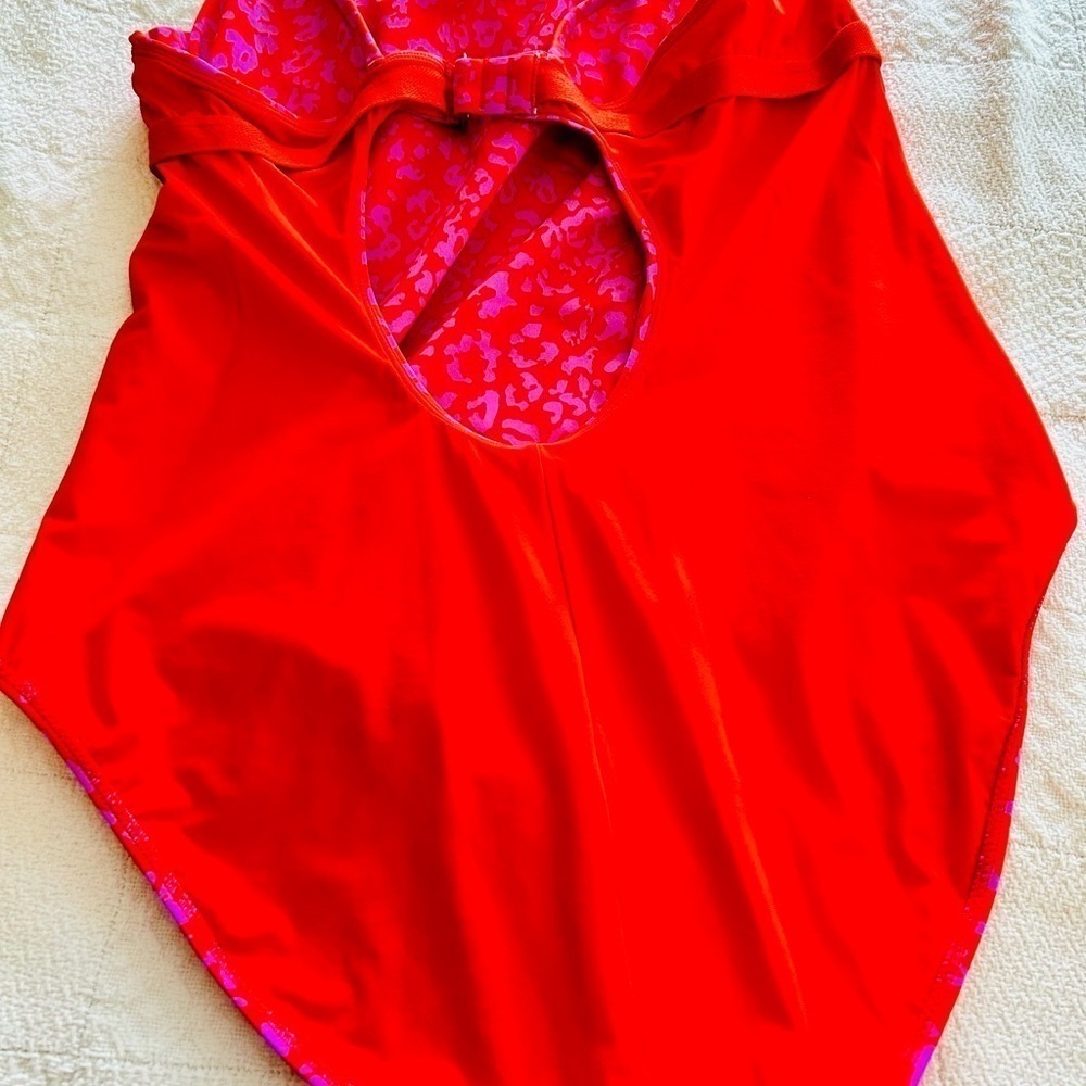 Athleta Swimsuit One Piece Coral Leopard Print Keyhole Back size XL - Picture 14 of 16